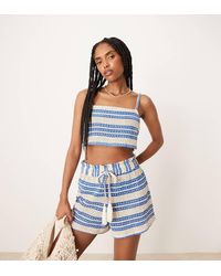 Aray - Crochet Beach Crop Top Co-ord - Lyst