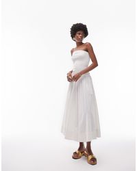 TOPSHOP - – trägerloses, gesmoktes midikleid - Lyst