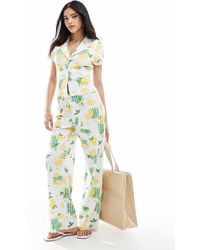 ASOS - – hose mit waffelstruktur, zitronen-drink-print, weitem bein und boxershorts-bund, kombiteil - Lyst