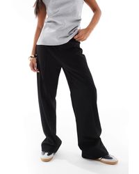 Pull&Bear - Petite Straight Leg Tailored Trousers With Front Seam - Lyst
