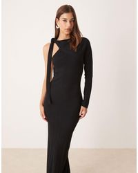 Pretty Lavish - – asymmetrisches, glitzerndes midaxi-kleid aus strick - Lyst