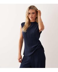 Vila - Plisse Sleeveless Top - Lyst