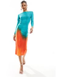 FARAI LONDON - Alamea - robe moulante mi-longue dos nu en tulle à manches longues - bleu et orange dégradé - Lyst