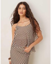 ASOS - Canottiera Marrone E Bianca A Righe Allacciata Al Collo E Sul Retro - Lyst