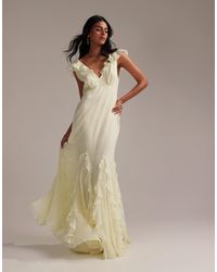 ASOS Annie Floral Embroidered Flutter Sleeve Wedding Dress in White | Lyst