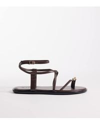 SEQWL Wide Fit - Strappy Flat Sandals With Gold Embellishment - Lyst