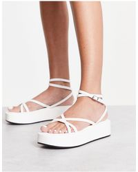 Truffle Collection - Strappy Ankle Strap Flatform Sandals - Lyst
