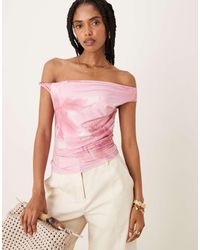 ASOS - Soepelvallende Top Met Blote Schouders, Gedraaid Bandje En Oversized Bloemenprint, Deel Van Co-Ord Set - Lyst
