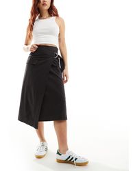 & Other Stories - Asymmetric Wrap Midi Skirt With Utility Pocket Detail - Lyst