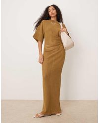 ASOS - Vestido Midi Verde Estilo Camiseta Con Cintura Recogida De Croché De - Lyst