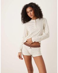 ASOS - Top De Pijama Color Crema De Manga Larga Con Estampado De Lunares Marrones Mix & Match De -Blanco - Lyst