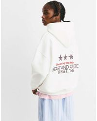 Pull&Bear - Felpa Con Cappuccio Color Ghiaccio Con Grafica Bianca - Lyst