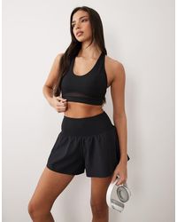 4505 - Active Push Up Medium Support Sports Bra With Mesh Detail - Lyst