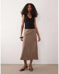 Y.A.S - Satin Midi Skirt - Lyst