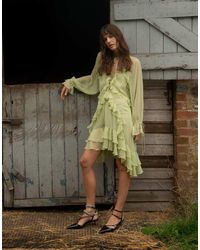 Muse Assembly - Boho Crinkle Chiffon Ruffle Midi Dress - Lyst