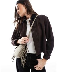 Pull&Bear - Borsa A Tracolla Grigia Con Cuciture E Piccole Nappe - Lyst