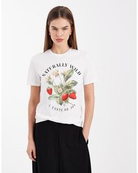 ONLY - Regular T-shirt With Strawberry Print - Lyst