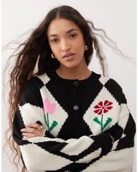 Miss Selfridge - – strickjacke mit rundhalsausschnitt und floralem rautenmuster - Lyst