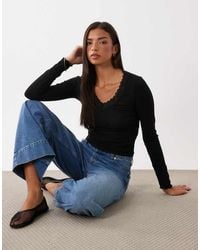 Miss Selfridge - Long Sleeve V Neck Top - Lyst