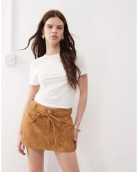 Monki - – western-minirock aus wildlederimitat - Lyst