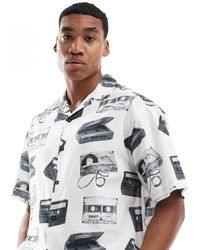 ASOS - Camicia Oversize Con Stampa Di Audiocassette E Rever - Lyst