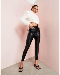 ASOS Damen Kleidung Hosen & Jeans Lange Hosen Leggings & Treggings Faux leather loose fit trousers in 