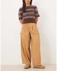 ASOS - Pantaloni Oversize Cargo Con Pieghe Color Cammello - Lyst