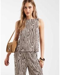 Pieces - Sleeveless Slash Neck Plisse Top Co-Ord - Lyst