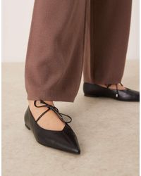 ASOS - Bailarinas Negras Con Puntera Fina Y Lazada En El Empeine Lithe De - Lyst