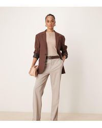 ASOS - Pantalones De Sastre Color Visón A Rayas De Corte Slim Recto Con Cinturón De Tall - Lyst