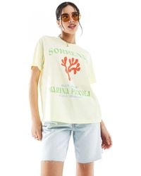 ASOS - Camiseta Amarillo De Corte Estándar Con Estampado Gráfico De Coral De Tejido Efecto Lino De - Lyst
