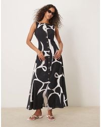 ASOS - Vestido Largo Negro Abotonado Estilo Chaleco Con Estampado Abstracto Y Cuello Barco De - Lyst