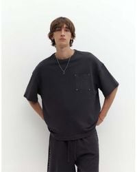 Pull&Bear - Oversize T-Shirt With Stud Pocket - Lyst