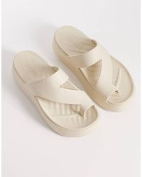 Crocs™ - Getaway Platform Toe Loop Sandals - Lyst