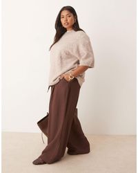 ASOS - Curve - pantalon ample à texture douce et surpiqûres contrastées - chocolat - Lyst