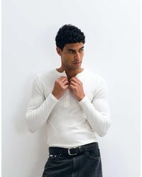 ASOS - Lightweight Muscle Fit Long Sleeve T-shirt With Henley Neck - Lyst
