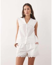 Nobody's Child - Bonnie Oversized Collar Cotton Eyelet Blouse - Lyst