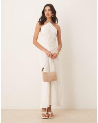 Abercrombie & Fitch - Vestido Corto Con Diseño Estilo Pañuelo, Cuello Halter Y Patrón Calado De - Lyst
