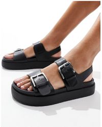 New Look - Chunky Flat Sandals With Buckles - Lyst