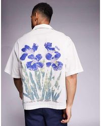ASOS - Camisa Extragrande Con Estampado Floral Posicional Y Cuello De Solapas De -Neutro - Lyst