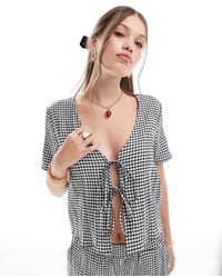 Jdy - Top Met Gingham Ruit En Gestrikte Voorkant, Deel Van Co-Ord Set - Lyst