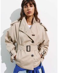 Pull&Bear - Korte Trenchcoat Met Riem - Lyst