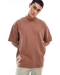 ASOS - Camiseta marrón extragrande con detalle - Lyst