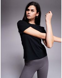 4505 - Icon Boxy Fit Cotton T-shirt With Quick Dry Finish - Lyst