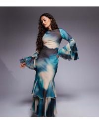 ASOS - Vestido Largo De Corte Al Bies Con Estampado Marmoleado Y Volantes Asimétricos En El Bajo De Asos Design Petite - Lyst