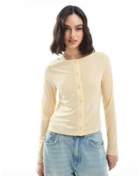 ASOS - Cardigan Ristretto A Costine Dalla Mano Asciutta Con Bottoni Color Latticello - Lyst