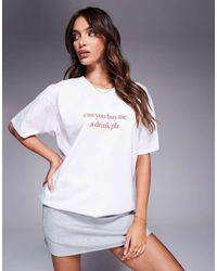 In The Style - Camiseta Blanca Con Texto "Can You Buy Me A Drink Plz" De - Lyst