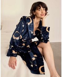 Chelsea Peers - Fleece Lunar Print Dressing Gown - Lyst