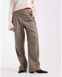 Vero Moda - Pantaloni A Fondo Ampio Sartoriali Mélange Con Pieghe Sul Davanti E Vita Regolabile Con Bottoni - Lyst