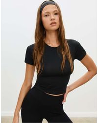 Stradivarius - Basic T-Shirt Van Polyamide - Lyst